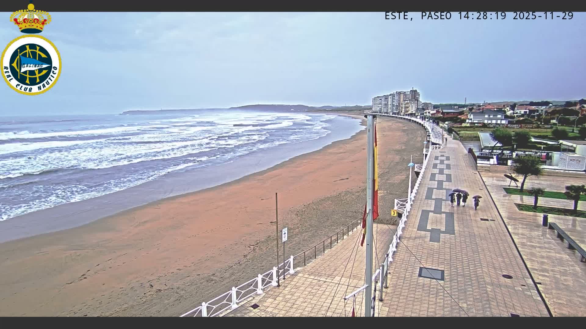 East Playa de Salinas Beach Live Cam - Avilés, Asturias, Spain