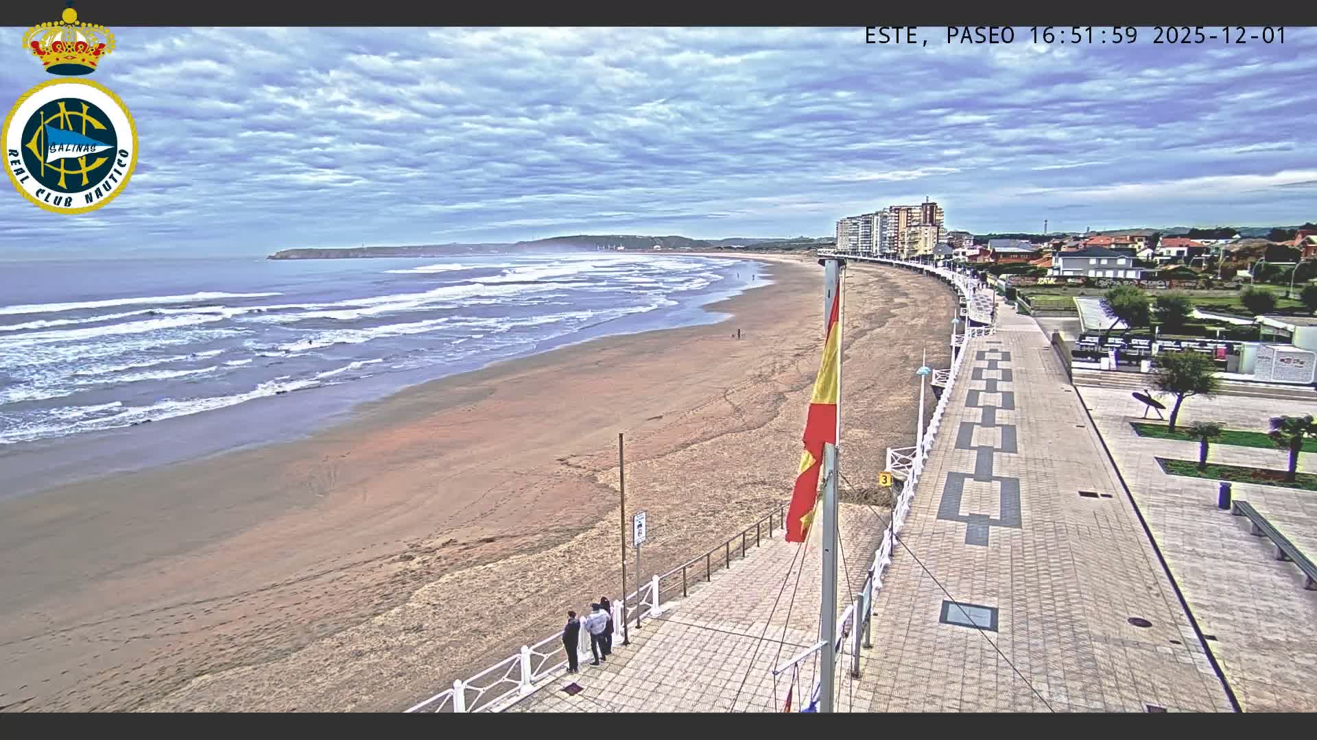 East Playa de Salinas Beach Live Cam - Avilés, Asturias, Spain