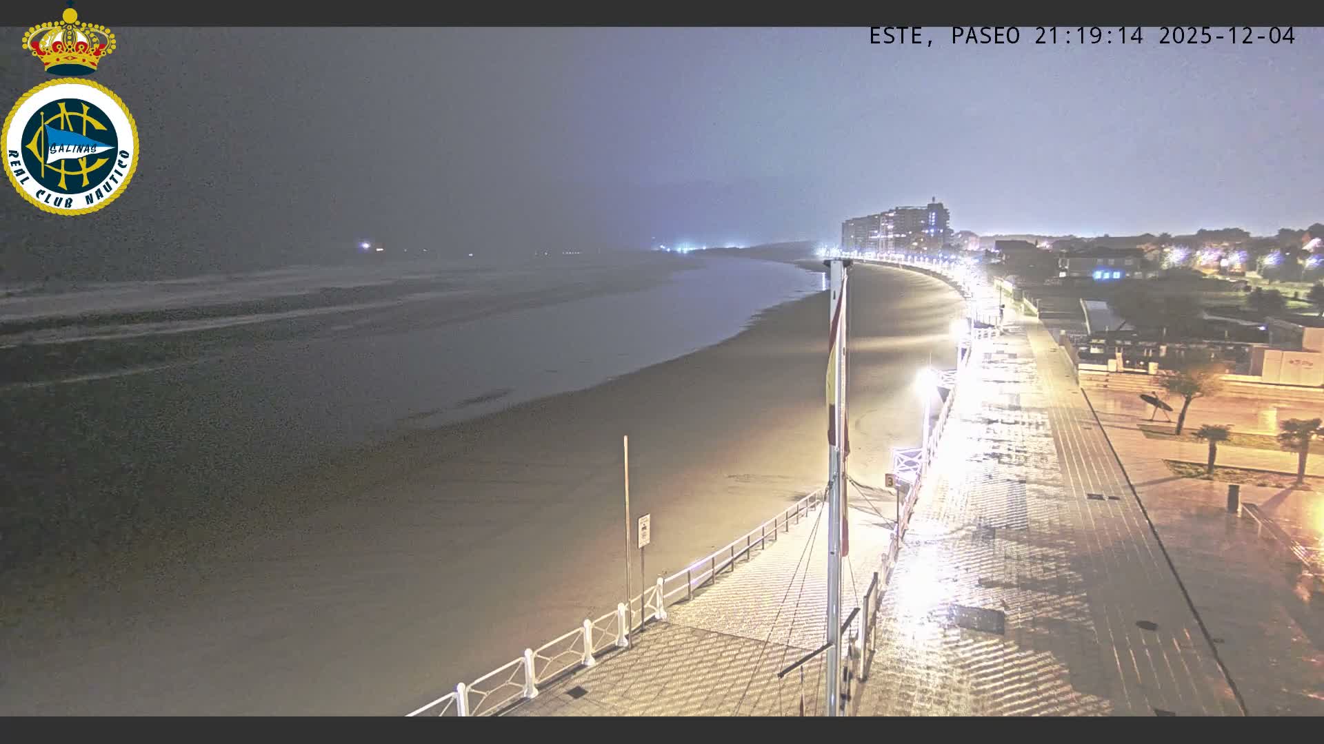 East Playa de Salinas Beach Live Cam - Avilés, Asturias, Spain