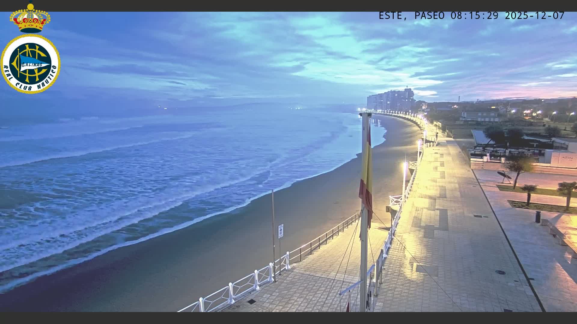 East Playa de Salinas Beach Live Cam - Avilés, Asturias, Spain