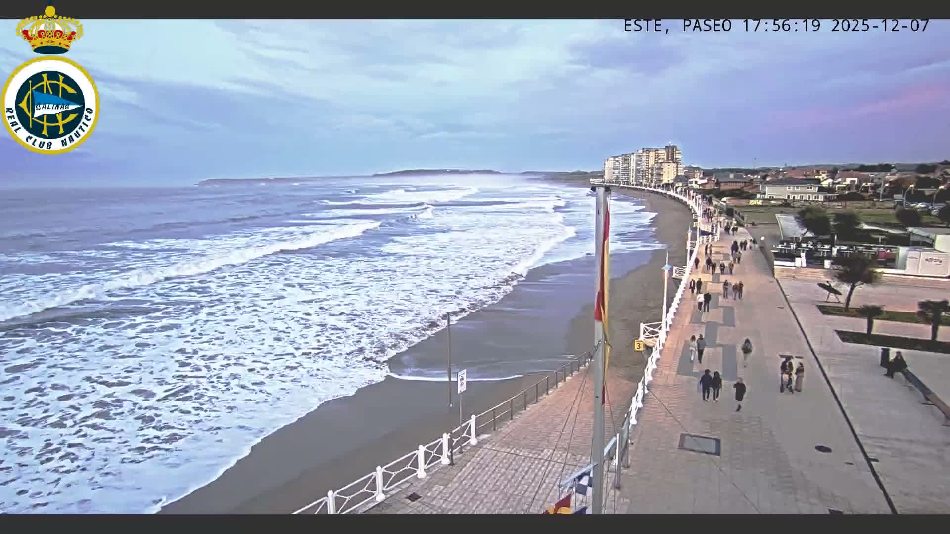 East Playa de Salinas Beach Live Cam - Avilés, Asturias, Spain