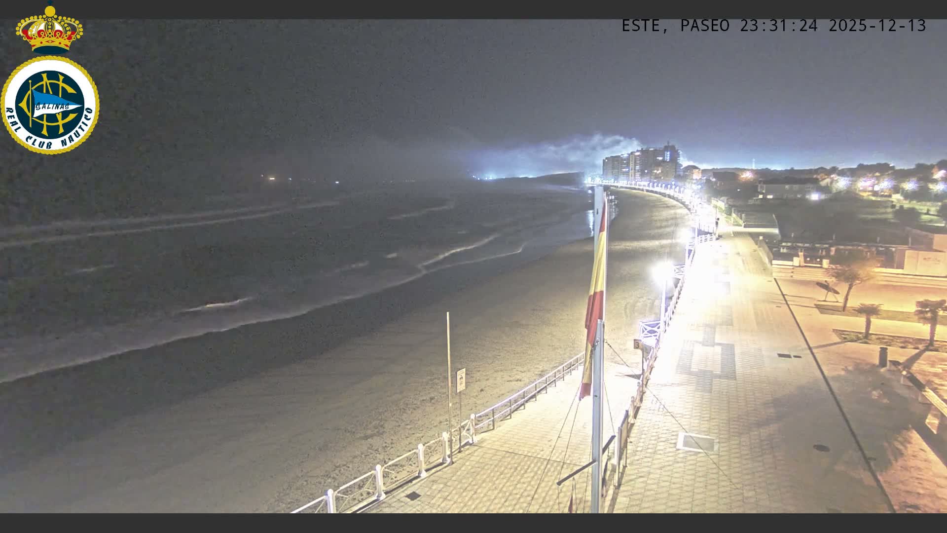 East Playa de Salinas Beach Live Cam - Avilés, Asturias, Spain