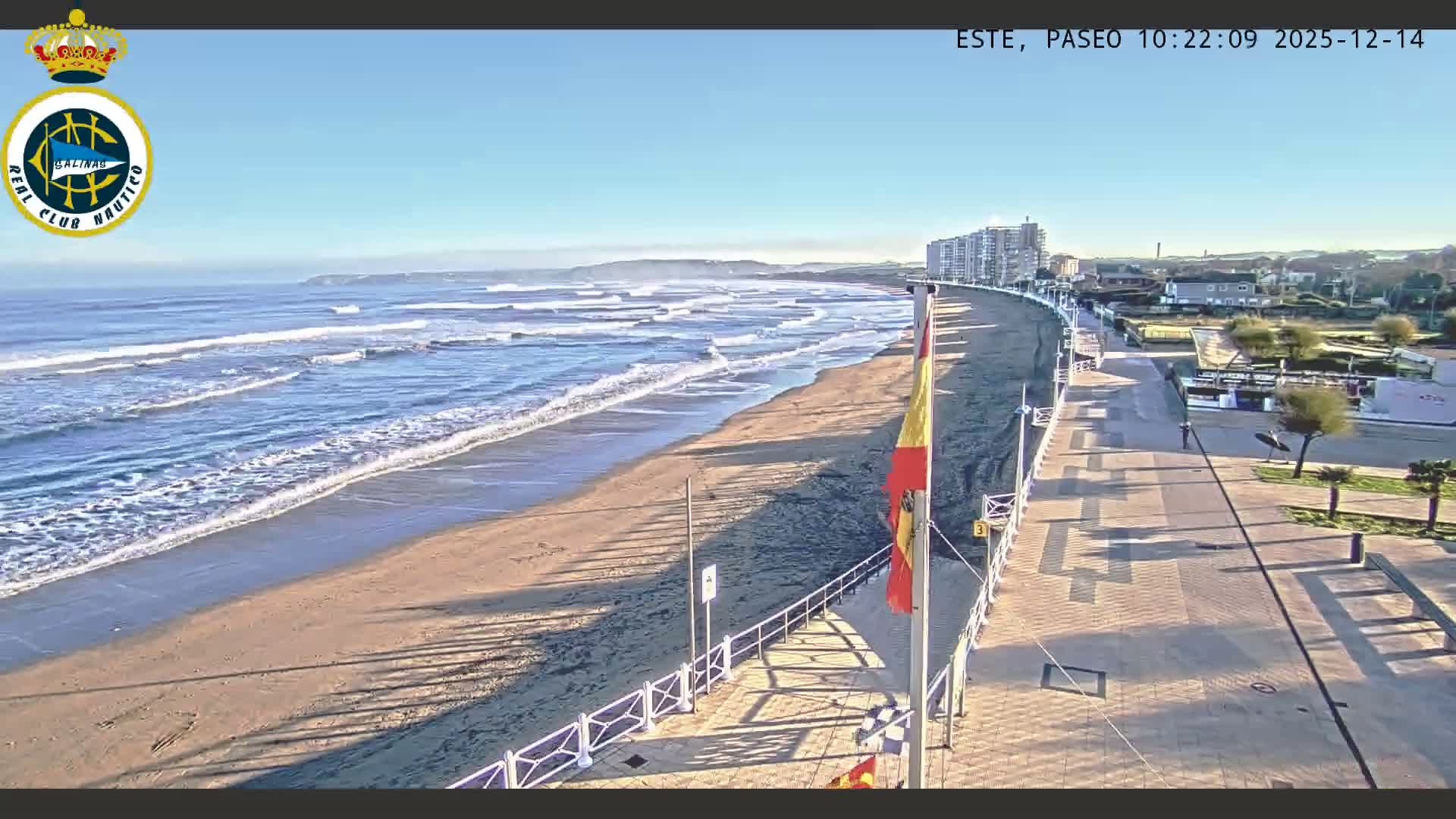 East Playa de Salinas Beach Live Cam - Avilés, Asturias, Spain