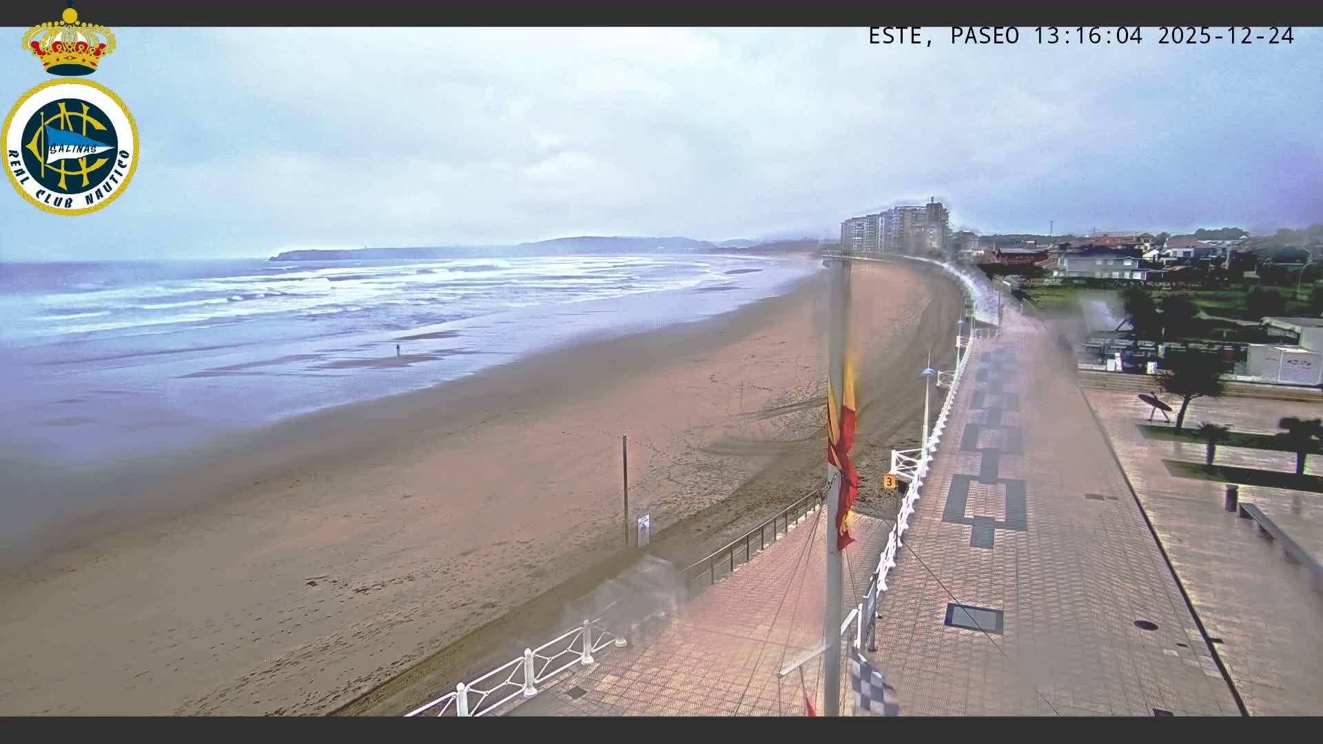 East Playa de Salinas Beach Live Cam - Avilés, Asturias, Spain