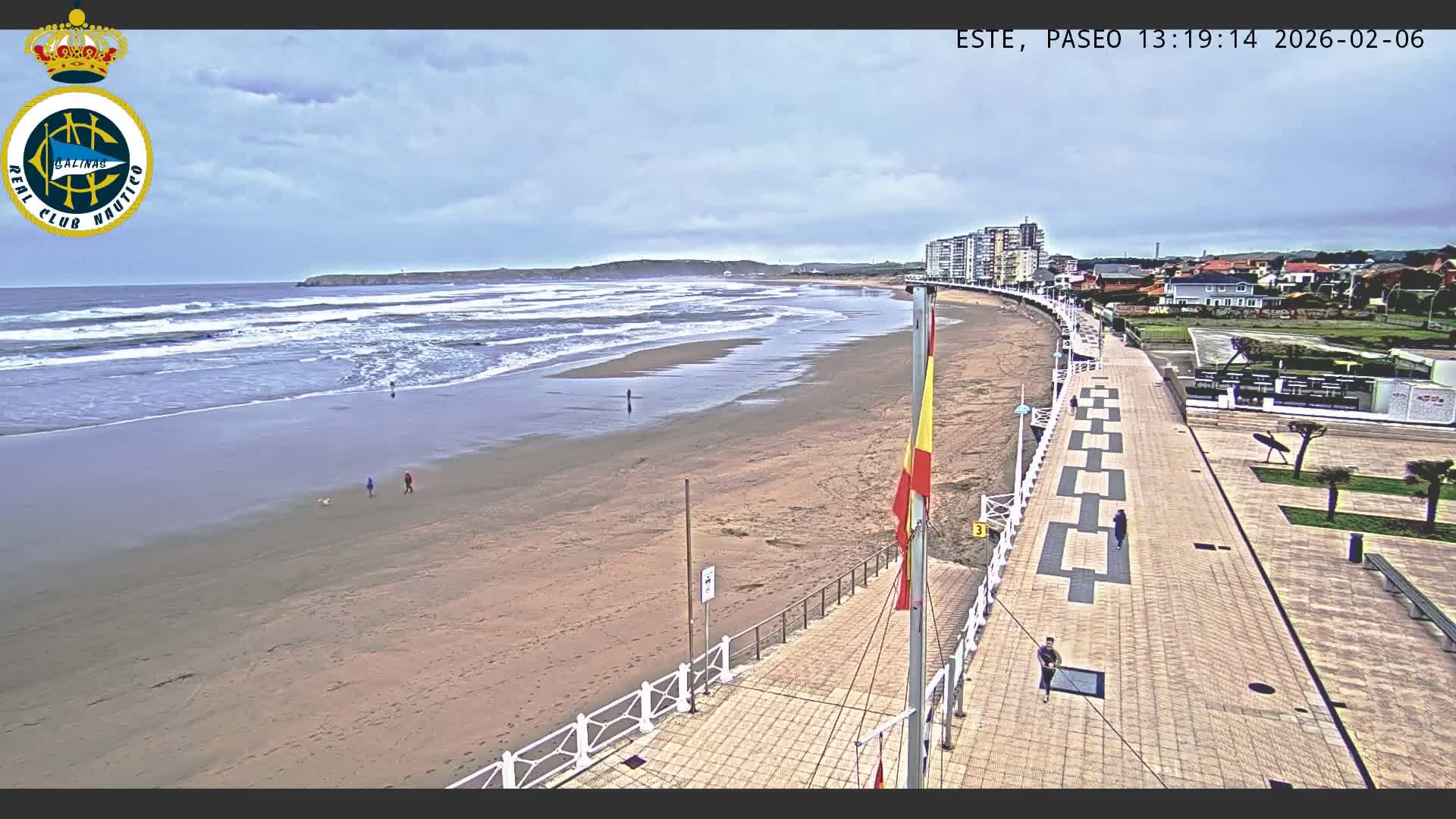 East Playa de Salinas Beach Live Cam - Avilés, Asturias, Spain