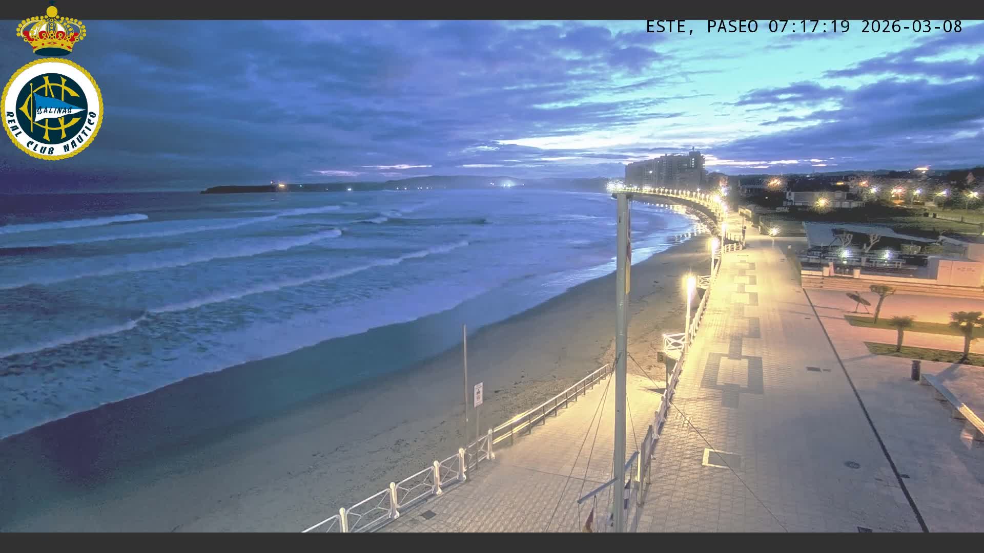 East Playa de Salinas Beach Live Cam - Avilés, Asturias, Spain