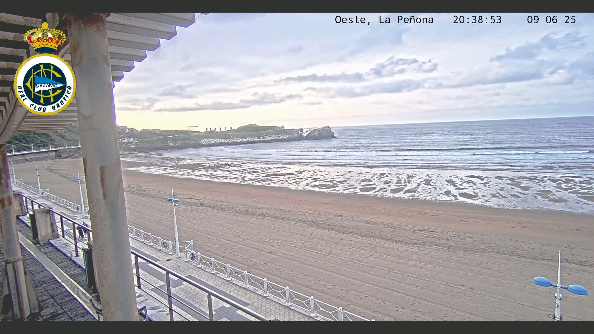 West Playa de Salinas Beach Live Cam - Avilés, Asturias, Spain
