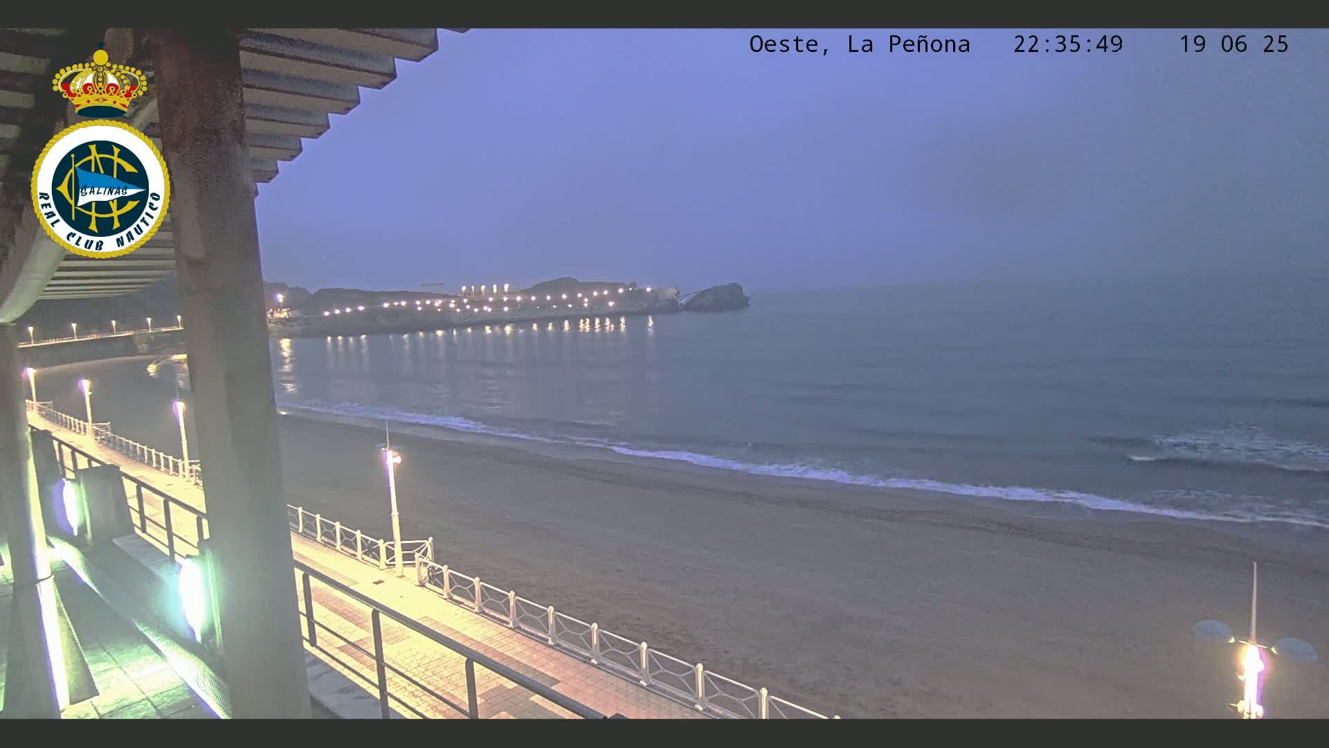 West Playa de Salinas Beach Live Cam - Avilés, Asturias, Spain