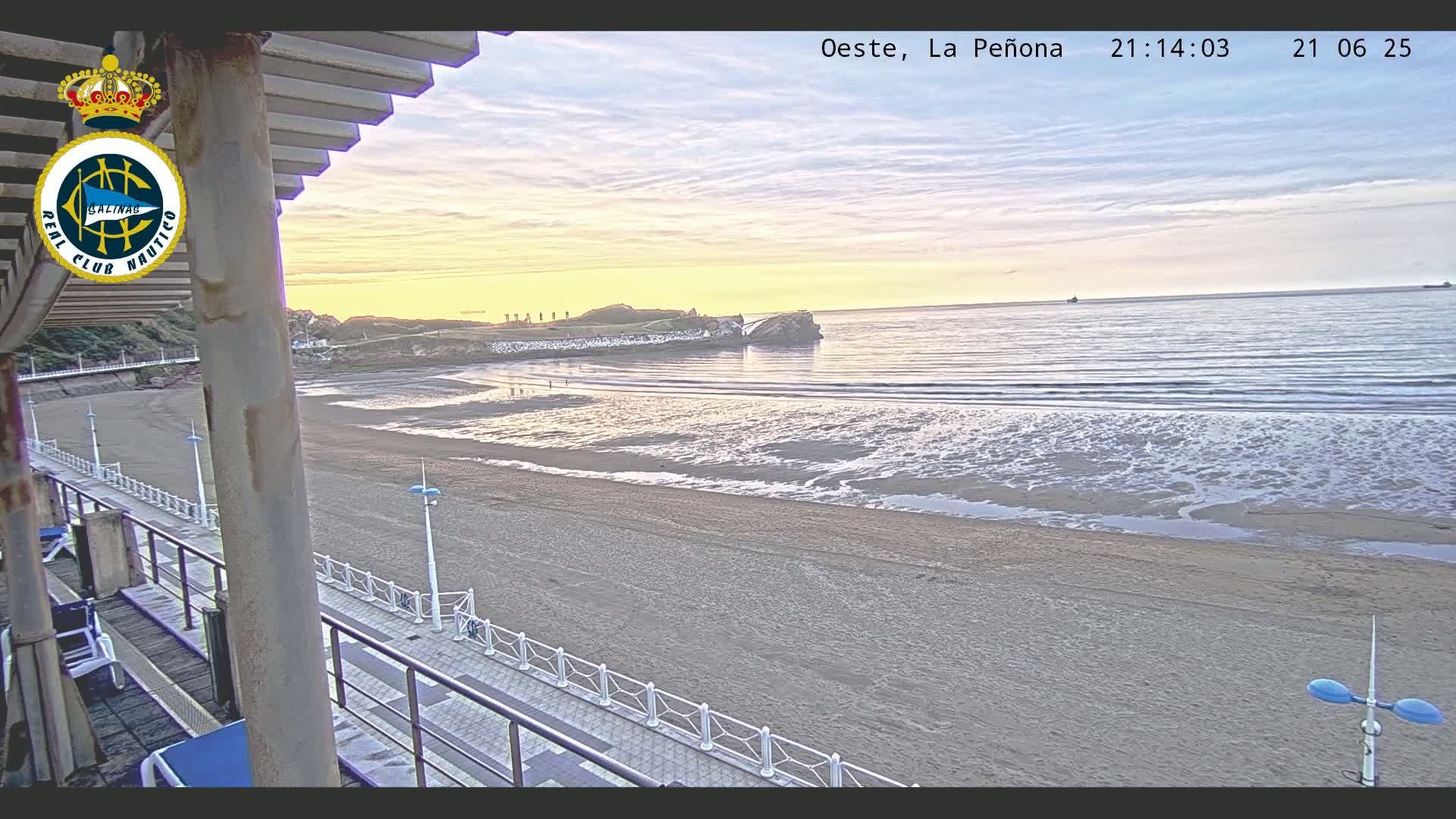 West Playa de Salinas Beach Live Cam - Avilés, Asturias, Spain