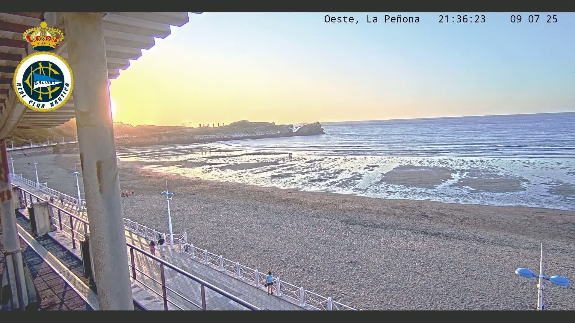 West Playa de Salinas Beach Live Cam - Avilés, Asturias, Spain