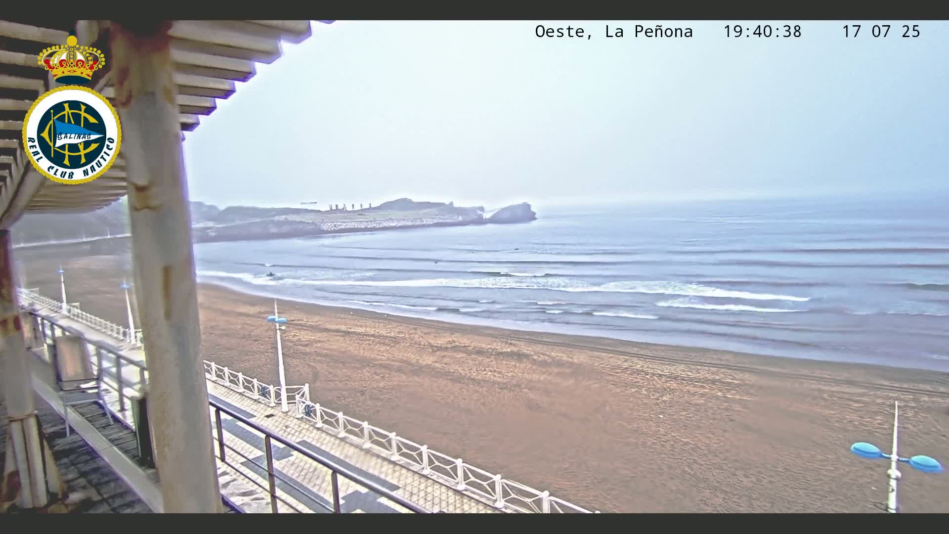 West Playa de Salinas Beach Live Cam - Avilés, Asturias, Spain