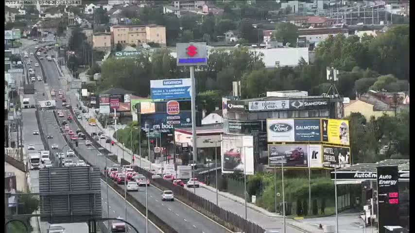 Vigo, Avenida de Madrid Live Cam - Pontevedra, Galicia, Spain
