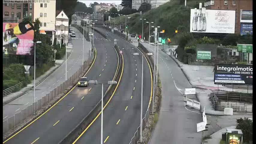 Vigo, Avenida de Madrid Live Cam - Pontevedra, Galicia, Spain