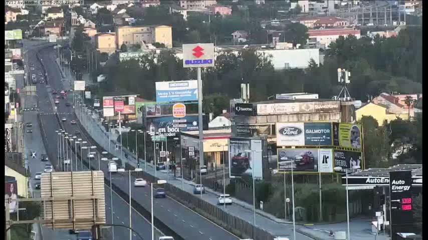 Vigo, Avenida de Madrid Live Cam - Pontevedra, Galicia, Spain