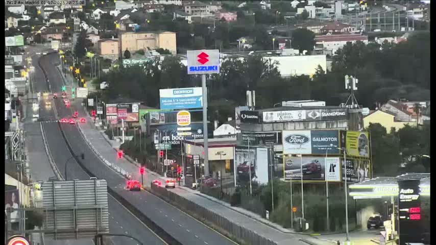 Vigo, Avenida de Madrid Live Cam - Pontevedra, Galicia, Spain