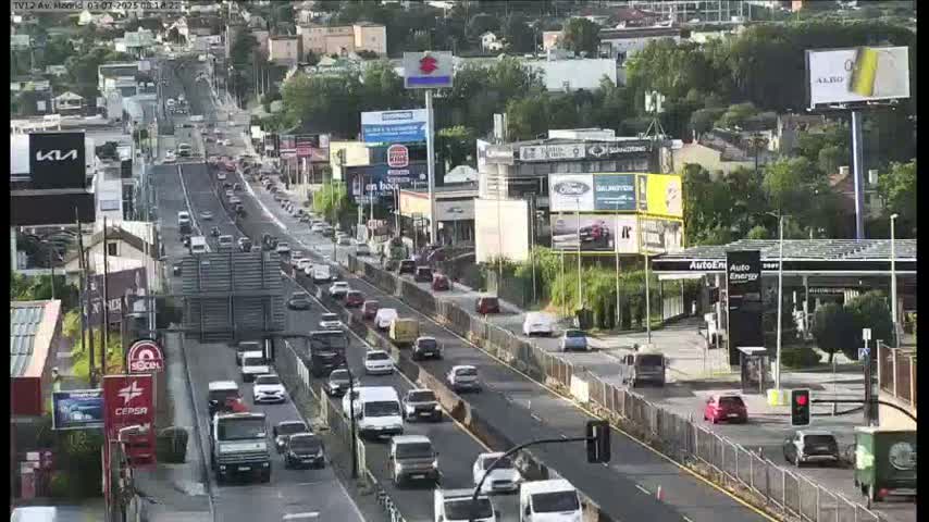 Vigo, Avenida de Madrid Live Cam - Pontevedra, Galicia, Spain