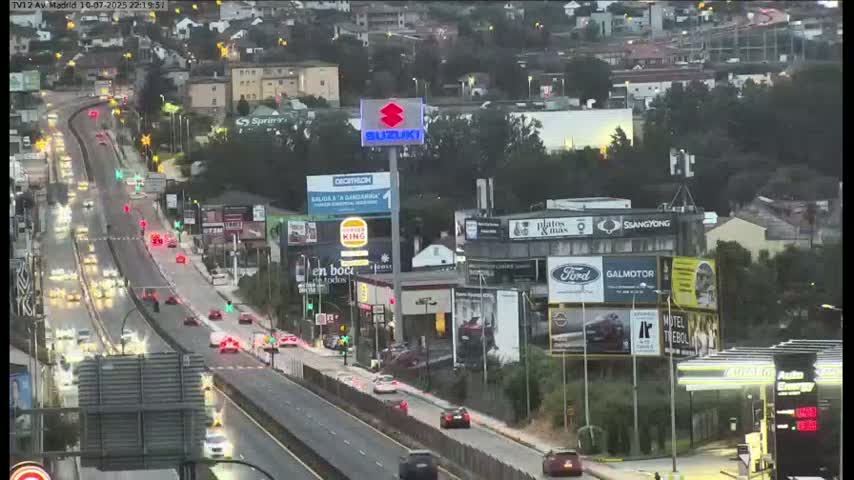 Vigo, Avenida de Madrid Live Cam - Pontevedra, Galicia, Spain