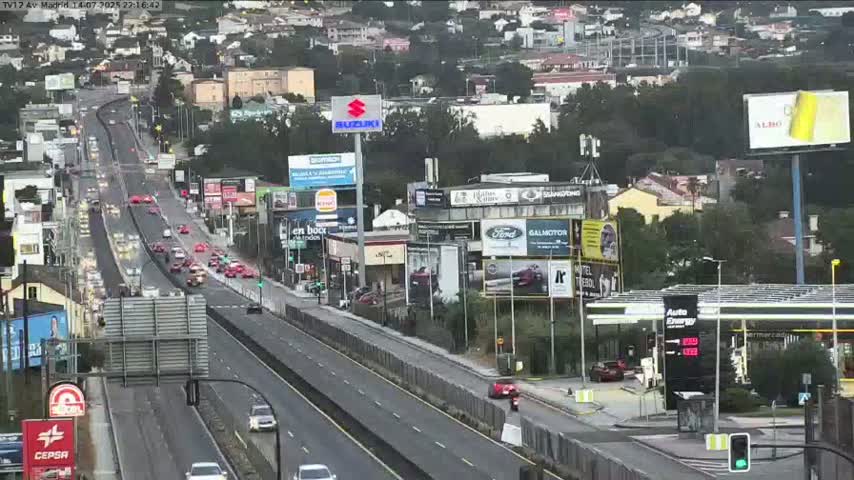 Vigo, Avenida de Madrid Live Cam - Pontevedra, Galicia, Spain