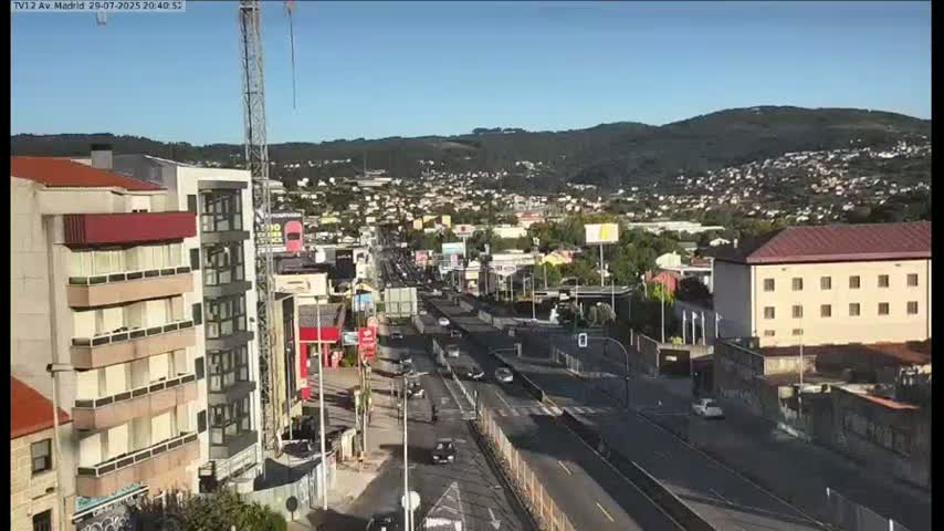 Vigo, Avenida de Madrid Live Cam - Pontevedra, Galicia, Spain