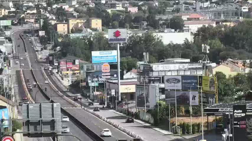 Vigo, Avenida de Madrid Live Cam - Pontevedra, Galicia, Spain