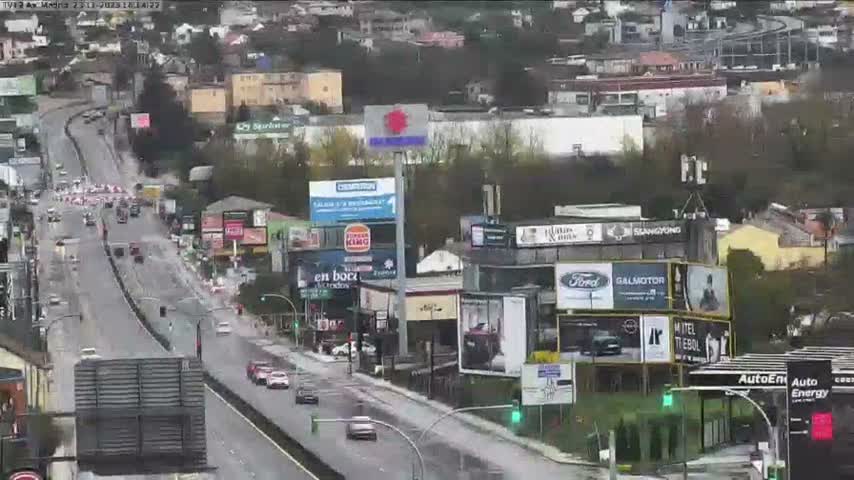 Vigo, Avenida de Madrid Live Cam - Pontevedra, Galicia, Spain