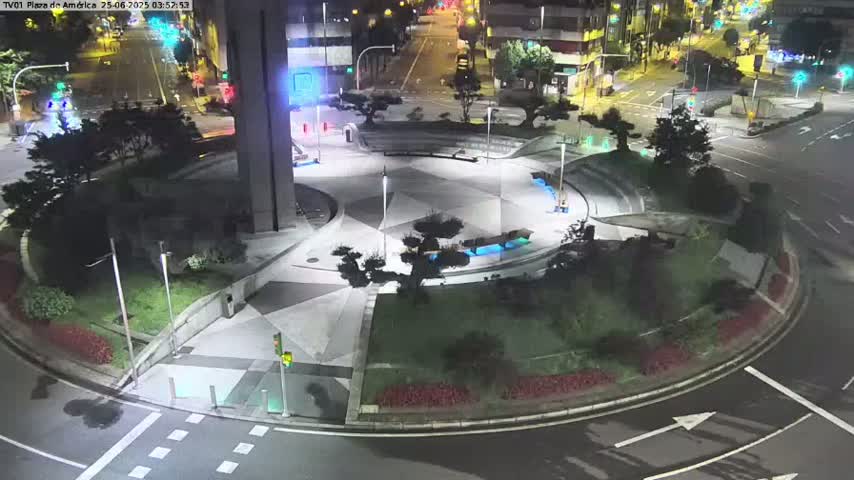 Vigo, Plaza América Square Live Cam - Pontevedra, Galicia, Spain