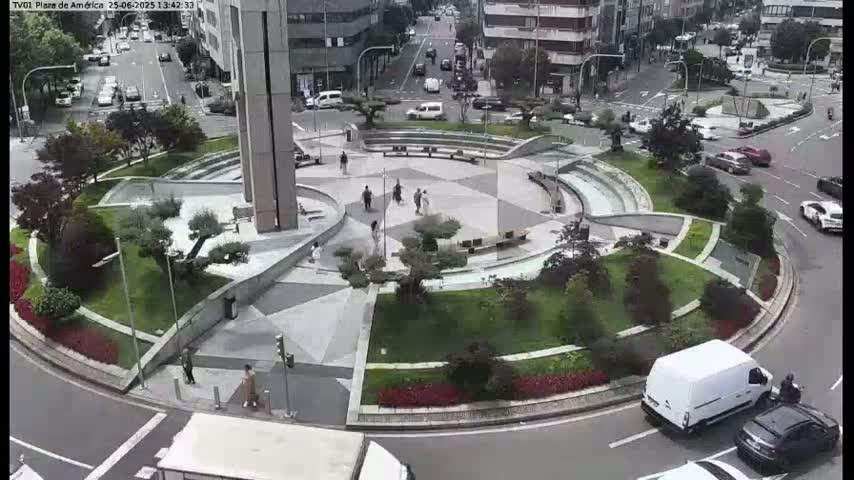 Vigo, Plaza América Square Live Cam - Pontevedra, Galicia, Spain