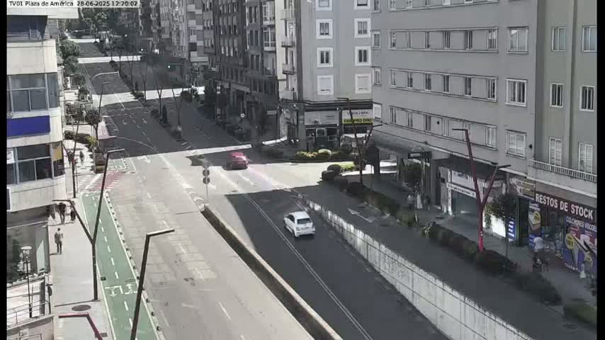 Vigo, Plaza América Square Live Cam - Pontevedra, Galicia, Spain