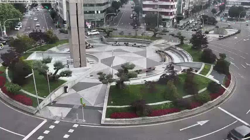 Vigo, Plaza América Square Live Cam - Pontevedra, Galicia, Spain