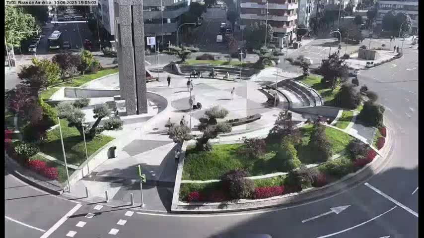 Vigo, Plaza América Square Live Cam - Pontevedra, Galicia, Spain