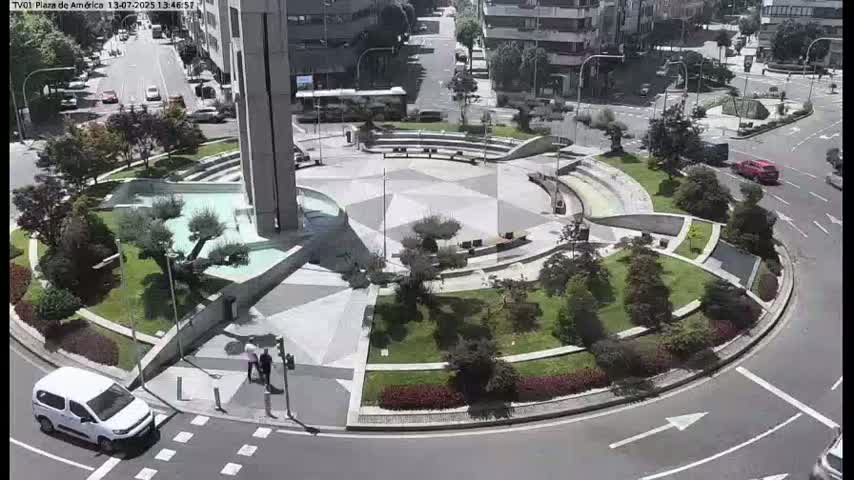 Vigo, Plaza América Square Live Cam - Pontevedra, Galicia, Spain