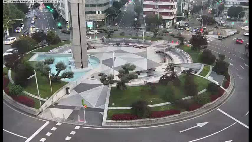 Vigo, Plaza América Square Live Cam - Pontevedra, Galicia, Spain