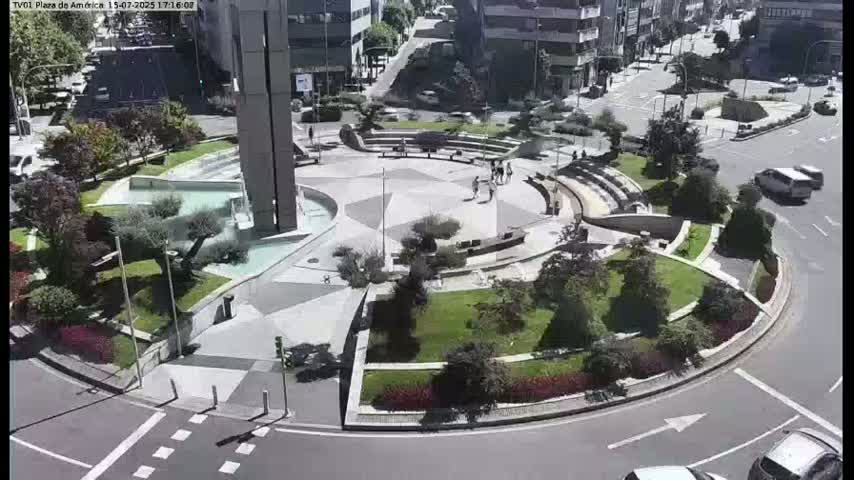 Vigo, Plaza América Square Live Cam - Pontevedra, Galicia, Spain