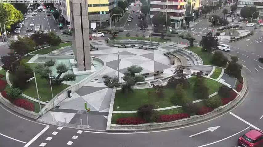 Vigo, Plaza América Square Live Cam - Pontevedra, Galicia, Spain