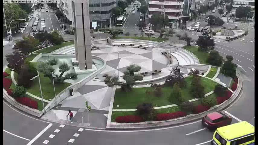 Vigo, Plaza América Square Live Cam - Pontevedra, Galicia, Spain