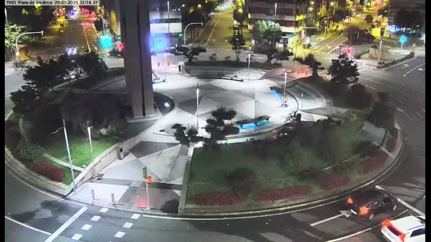 Vigo, Plaza América Square Live Cam - Pontevedra, Galicia, Spain