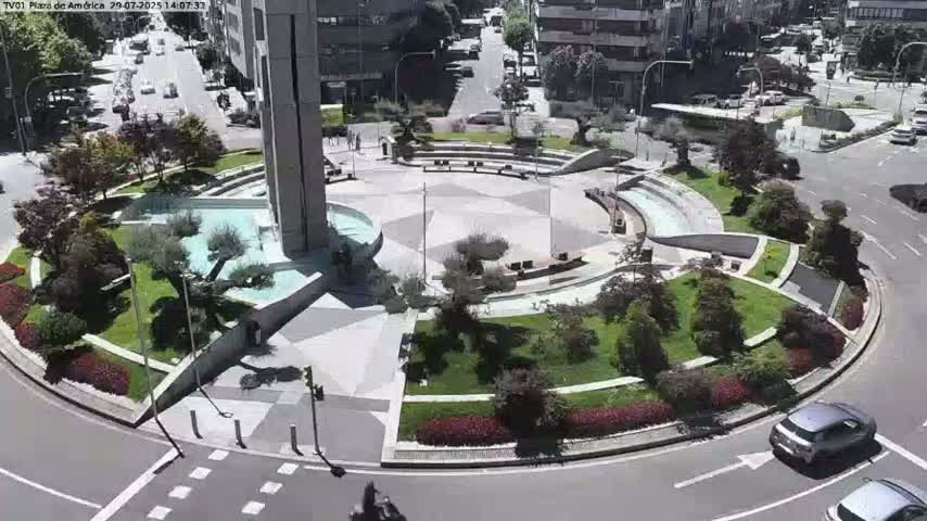 Vigo, Plaza América Square Live Cam - Pontevedra, Galicia, Spain