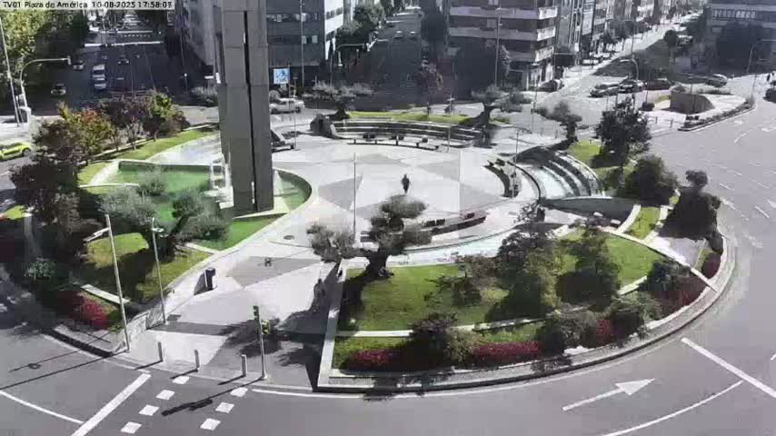 Vigo, Plaza América Square Live Cam - Pontevedra, Galicia, Spain