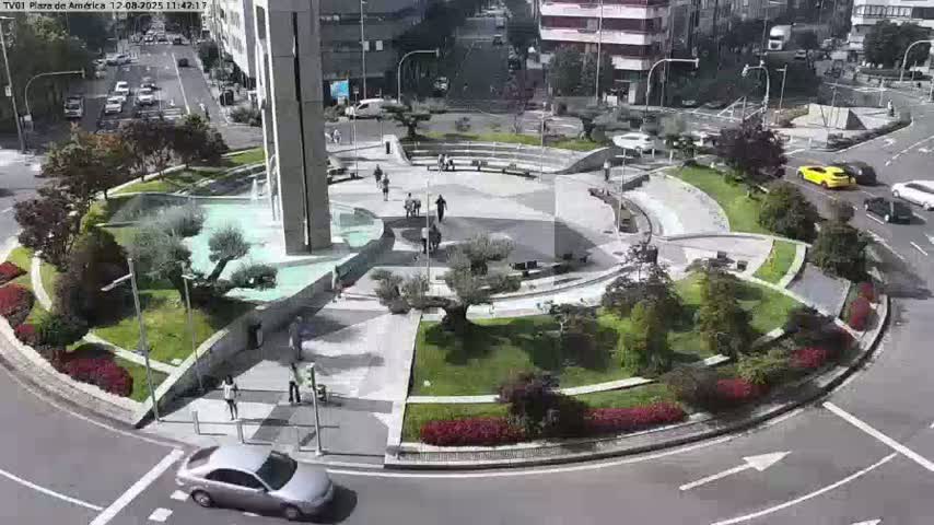 Vigo, Plaza América Square Live Cam - Pontevedra, Galicia, Spain