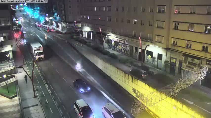 Vigo, Plaza América Square Live Cam - Pontevedra, Galicia, Spain