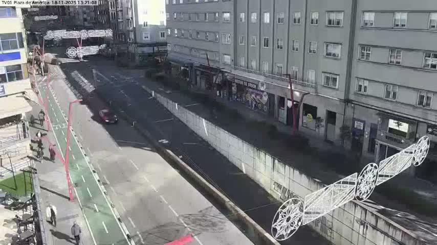 Vigo, Plaza América Square Live Cam - Pontevedra, Galicia, Spain