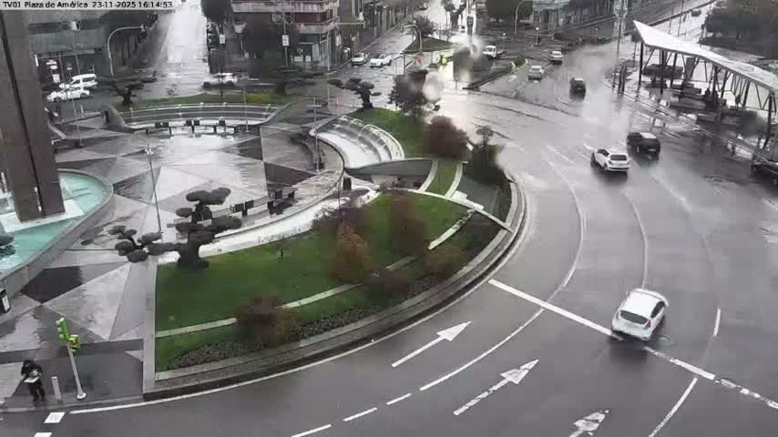 Vigo, Plaza América Square Live Cam - Pontevedra, Galicia, Spain