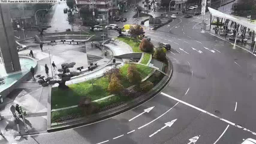 Vigo, Plaza América Square Live Cam - Pontevedra, Galicia, Spain