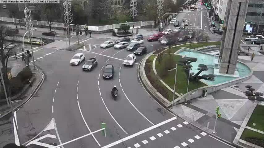 Vigo, Plaza América Square Live Cam - Pontevedra, Galicia, Spain