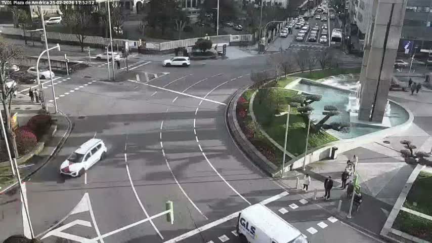 Vigo, Plaza América Square Live Cam - Pontevedra, Galicia, Spain