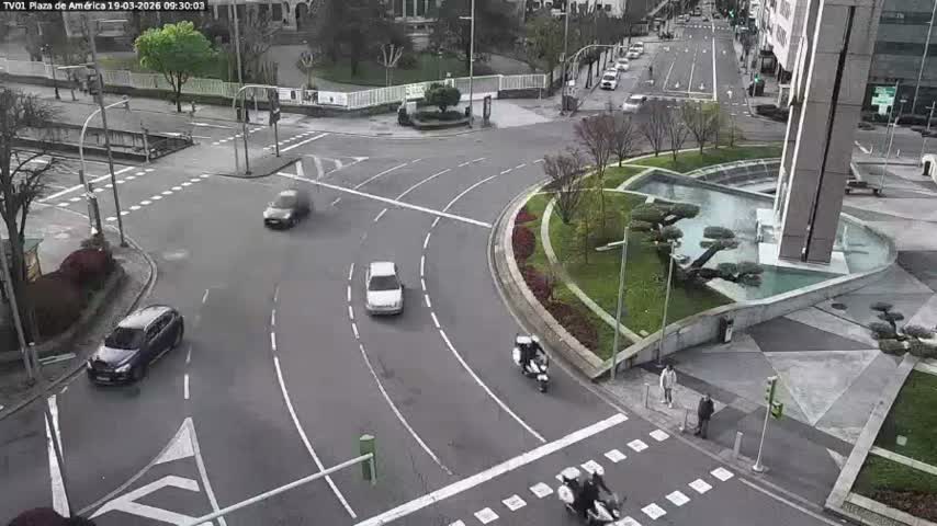 Vigo, Plaza América Square Live Cam - Pontevedra, Galicia, Spain