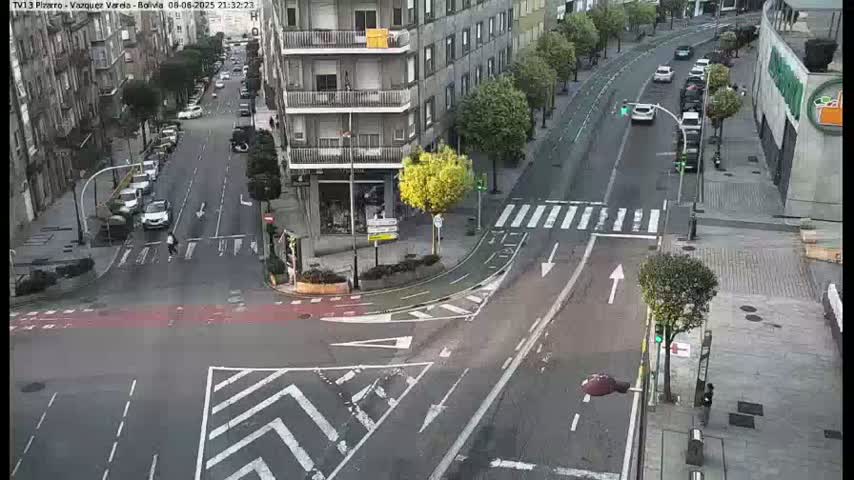 Vigo Pizarro - Vasquez  Varela Street Live Cam - Pontevedra, Galicia, Spain