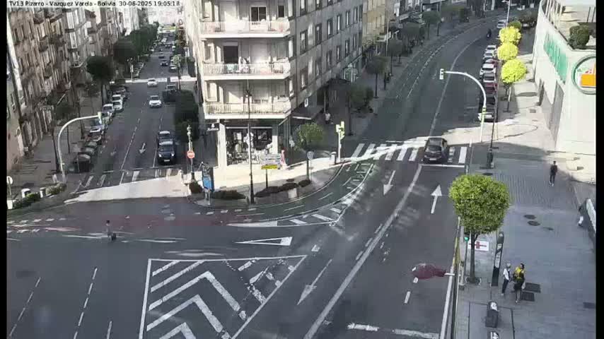 Vigo Pizarro - Vasquez  Varela Street Live Cam - Pontevedra, Galicia, Spain