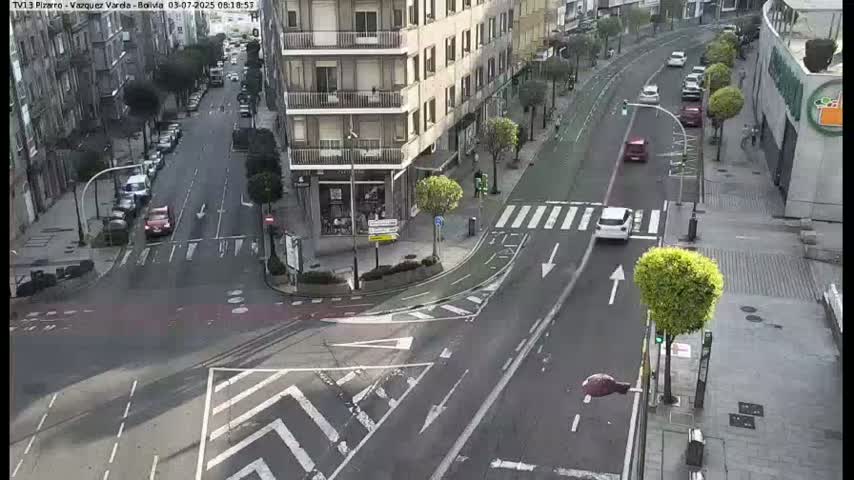Vigo Pizarro - Vasquez  Varela Street Live Cam - Pontevedra, Galicia, Spain
