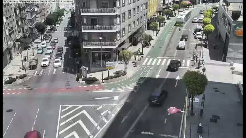 Vigo Pizarro - Vasquez  Varela Street Live Cam - Pontevedra, Galicia, Spain